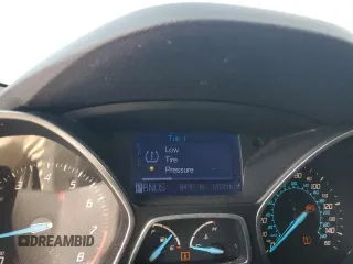 2013 Ford Escape SE с VIN 1FMCU0G9XDUA41798, выставлен на аукционе Copart как лот 57460025 с пробегом 137 816 миль миль и Списание • Salvage title. История ставок и продаж доступна на DreamBid. Изображение 9.