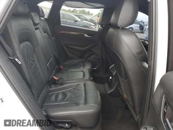 2015 Audi Q5 Premium Plus z VIN WA1LFAFP9FA017768, wystawiony jako Copart lot #51638775 z przebiegiem 190 473 mil mil oraz Szkoda całkowita • Salvage title. Historia ofert i sprzedaży dostępna na DreamBid. Obrazek 11.