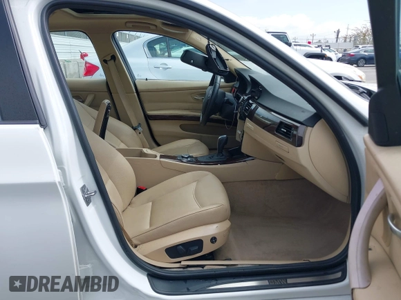 2011 BMW 3 Series 328i with VIN WBAPH5G52BNN59025, listed as a IAAI auction lot 42374114 with 67,423 mi miles and . Bid and sale history available at DreamBid. Image 5.