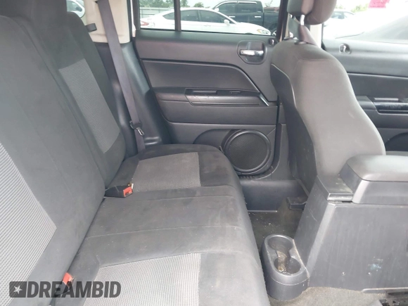 2016 Jeep Patriot High Altitude with VIN 1C4NJPFA9GD794687, listed as a IAAI auction lot 42677987 with 159,022 mi miles and . Bid and sale history available at DreamBid. Image 8.