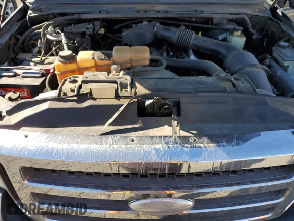 2005 Ford Excursion Special Serv с VIN 1FMNU40L15ED24141, выставлен на аукционе Copart как лот 87421344 с пробегом 263 527 миль миль и Чистый • Clean title. История ставок и продаж доступна на DreamBid. Изображение 12.