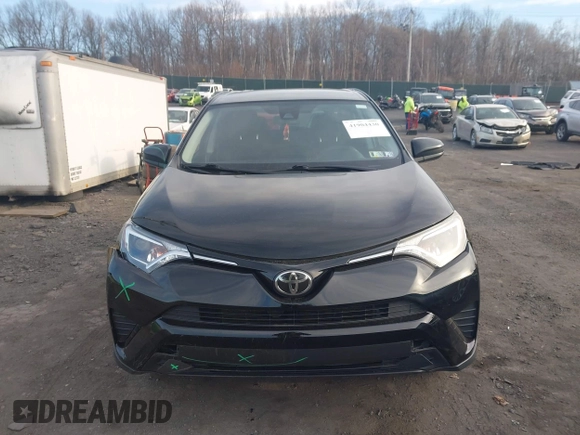 2018 Toyota RAV4 LE with VIN 2T3BFREVXJW711993, listed as a IAAI auction lot 41904430 with 190,191 mi miles. Bid and sale history available at carsss.com. Image 12.