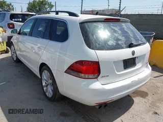 2013 Volkswagen Jetta TDI w/Sunroof & Nav with VIN 3VWPL7AJ4DM628875, listed as a IAAI auction lot 42513999 with 130,766 mi miles and . Bid and sale history available at DreamBid. Image 3.