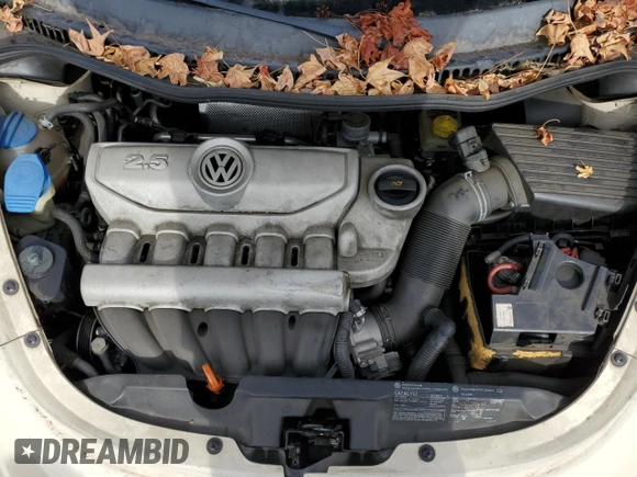 2006 Volkswagen Beetle with VIN 3VWSG31C86M413513, listed as a Copart auction lot 81557984 with 122,632 mi miles and Clean Title. Bid and sale history available at DreamBid. Image 11.