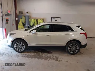 2019 Cadillac XT5 Luxury AWD z VIN 1GYKNDRS3KZ149162, wystawiony jako IAAI lot #42050088 z przebiegiem 109 364 mil mil oraz . Historia ofert i sprzedaży dostępna na DreamBid. Obrazek 14.