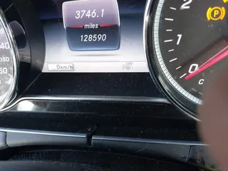 2018 Mercedes-Benz E-Class E 300 with VIN WDDZF4JB0JA472648, listed as a IAAI auction lot 41843995 with 128,590 mi miles. Bid and sale history available at carsss.com. Image 15.