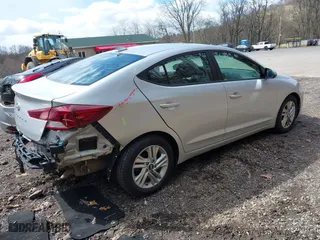 2019 Hyundai Elantra Preferred with VIN KMHD84LF5KU786841, listed as a IAAI auction lot 41988656 with 41,580 mi miles. Bid and sale history available at carsss.com. Image 4.