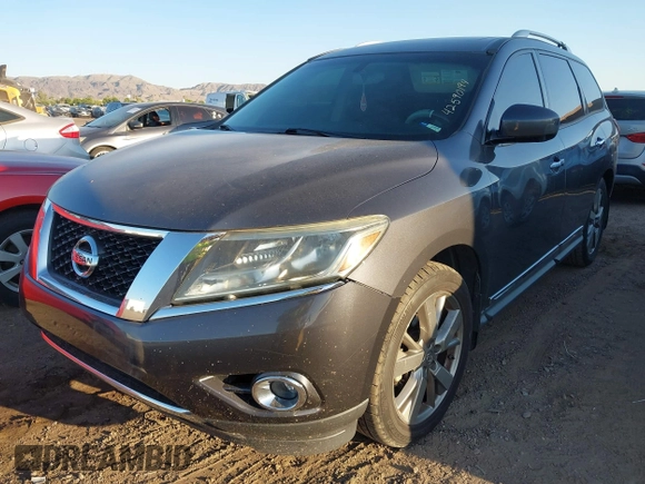 2014 Nissan Pathfinder Platinum with VIN 5N1AR2MN4EC731530, listed as a IAAI auction lot 42590194 with 152,269 mi miles and . Bid and sale history available at DreamBid. Image 2.