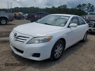 2011 Toyota Camry LE with VIN 4T4BF3EK1BR165846, listed as a Copart auction lot 61600555 with 143,898 mi miles and Salvage title. Bid and sale history available at DreamBid. Image 1.