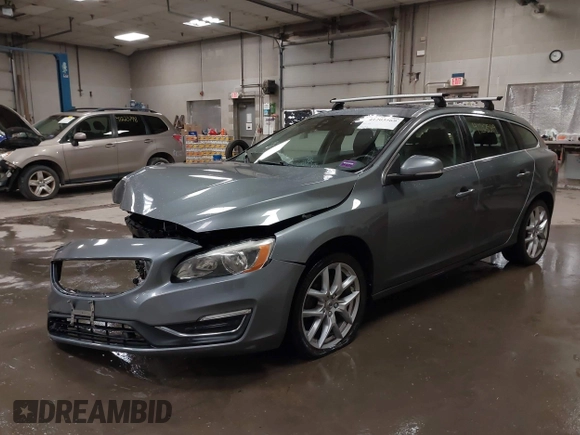 2016 Volvo V60 T5 Premier with VIN YV1612SK8G1311644, listed as a IAAI auction lot 41203569 with 96,242 mi miles. Bid and sale history available at carsss.com. Image 18.