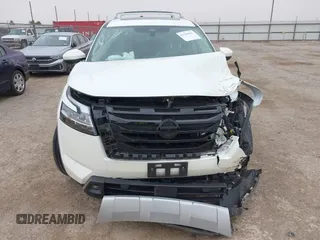 2024 Nissan Pathfinder Platinum with VIN 5N1DR3DG7RC302926, listed as a IAAI auction lot 41706681 with 4,146 mi miles. Bid and sale history available at carsss.com. Image 12.