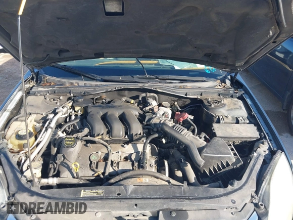 2009 Ford Fusion SEL with VIN 3FAHP08159R213704, listed as a IAAI auction lot 41988480 with 277,803 mi miles. Bid and sale history available at carsss.com. Image 10.