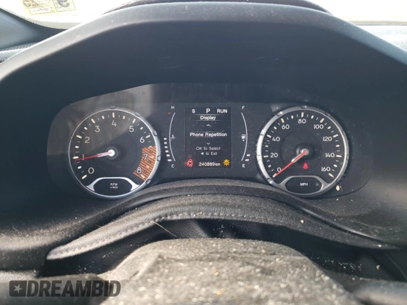 2020 Jeep Renegade Sport z VIN ZACNJBAB5LPL03043, wystawiony jako Copart lot #54917695 z przebiegiem 240 889 mil mil oraz Szkoda całkowita • Salvage title. Historia ofert i sprzedaży dostępna na DreamBid. Obrazek 9.