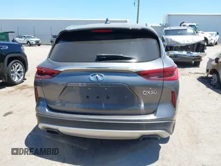 2019 Infiniti QX50 Essential с VIN 3PCAJ5M1XKF134746, выставлен на аукционе IAAI как лот 42315000 с пробегом 120 984 миль миль и . История ставок и продаж доступна на DreamBid. Изображение 16.