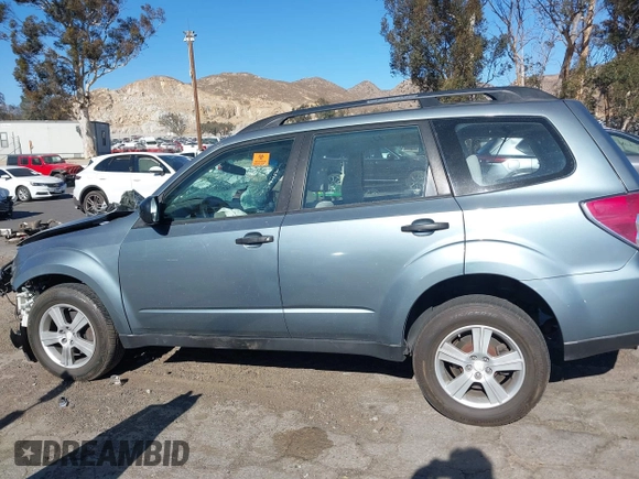 2011 Subaru Forester X z VIN JF2SHABCXBH700936, wystawiony jako IAAI lot #41370510 z przebiegiem 160 626 mil mil oraz . Historia ofert i sprzedaży dostępna na DreamBid. Obrazek 14.