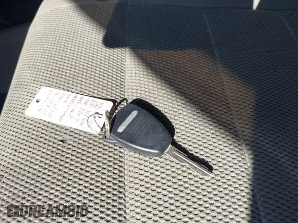 2007 Jeep Wrangler Unlimited Sahara с VIN 1J8GA59187L211825, выставлен на аукционе IAAI как лот 42313099 с пробегом 107 554 миль миль и . История ставок и продаж доступна на DreamBid. Изображение 11.