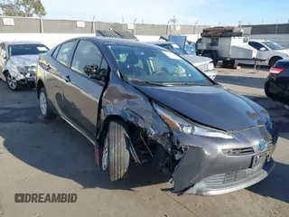 2020 Toyota Prius L Eco with VIN JTDKARFU8L3105988, listed as a IAAI auction lot 41688339 with 66,660 mi miles and . Bid and sale history available at DreamBid. Image 1.