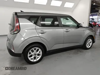 2023 Kia Soul LX with VIN KNDJ23AU0P7869958, listed as a Copart auction lot 55323095 with 61,995 mi miles and Clean Title. Bid and sale history available at DreamBid. Image 3.