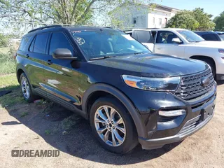 2020 Ford Explorer XLT with VIN 1FMSK7DH6LGC79537, listed as a IAAI auction lot 41967554 with 56,621 mi miles and . Bid and sale history available at DreamBid. Image 1.