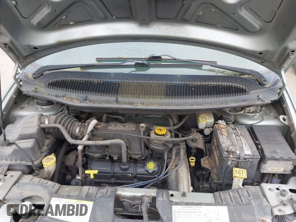 2004 Dodge Caravan SE with VIN 1D4GP24R94B534271, listed as a IAAI auction lot 42121007 with 218,764 mi miles and . Bid and sale history available at carsss.com. Image 10.