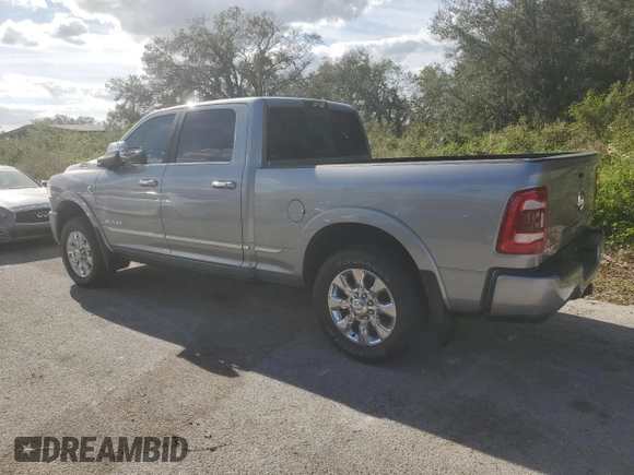 2022 Ram 2500 Limited z VIN 3C6UR5SL8NG433863, wystawiony jako Copart lot #76422054 z przebiegiem Nie podano mil oraz Nie do naprawy • Non repairable. Historia ofert i sprzedaży dostępna na DreamBid. Obrazek 2.