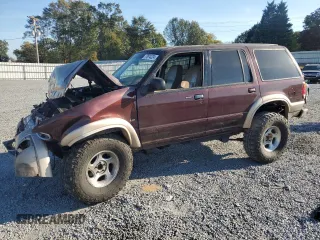 2000 Ford Explorer Eddie Bauer с VIN 1FMDU84P0YZB89831, выставлен на аукционе Copart как лот 77874224 с пробегом 209 532 миль миль и Списание • Salvage title. История ставок и продаж доступна на DreamBid. Изображение 1.