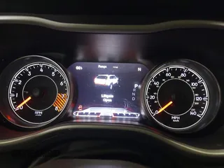2015 Jeep Cherokee Trailhawk with VIN 1C4PJMBS5FW524462, listed as a IAAI auction lot 41774347 with 107,592 mi miles. Bid and sale history available at carsss.com. Image 7.