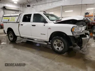 2019 Ram 2500 Tradesman z VIN 3C6UR5CL9KG719814, wystawiony jako Copart lot #50293335 z przebiegiem 126 270 mil mil oraz Szkoda całkowita • Salvage title. Historia ofert i sprzedaży dostępna na DreamBid. Obrazek 4.