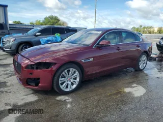 2016 Jaguar XF 35t Premium with VIN SAJBD4BV9GCY11710, listed as a Copart auction lot 66193324 with 36,460 mi miles and Salvage Title. Bid and sale history available at carsss.com. Image 1.