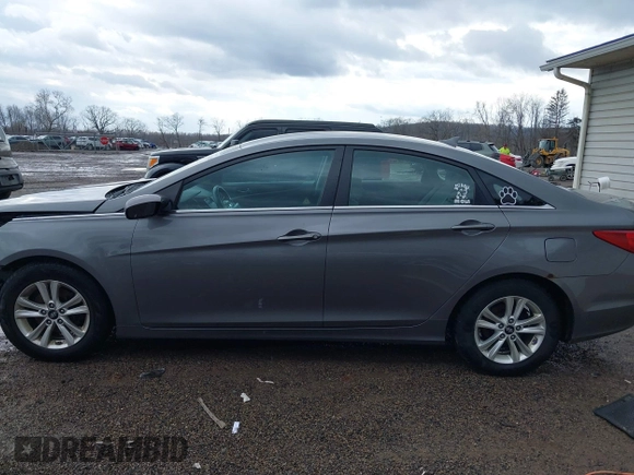 2011 Hyundai Sonata GLS with VIN 5NPEB4AC7BH086333, listed as a IAAI auction lot 41620097 with 102,429 mi miles. Bid and sale history available at carsss.com. Image 15.