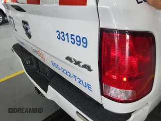 2018 Ram 1500 Express с VIN 1C6RR7FT0JS255526, выставлен на аукционе IAAI как лот 42632717 с пробегом 184 977 миль миль и . История ставок и продаж доступна на DreamBid. Изображение 14.