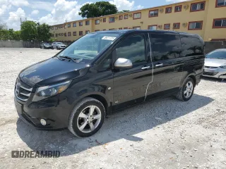 2017 Mercedes-Benz Metris Passenger z VIN WD4PG2EE1H3315786, wystawiony jako Copart lot #58011725 z przebiegiem 110 405 mil mil oraz Szkoda całkowita • Salvage title. Historia ofert i sprzedaży dostępna na DreamBid. Obrazek 1.