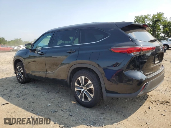 2022 Toyota Highlander XLE with VIN 5TDGZRBH6NS567328, listed as a Copart auction lot 66147185 with 205,654 mi miles and Clean title. Bid and sale history available at DreamBid. Image 2.
