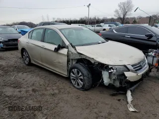 2015 Honda Accord LX with VIN 1HGCR2F37FA074147, listed as a Copart auction lot 43348375 with 186,344 mi miles and Salvage Title. Bid and sale history available at DreamBid. Image 4.