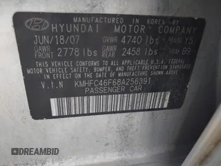 2008 Hyundai Azera Limited with VIN KMHFC46F68A256391, listed as a IAAI auction lot 41669788 with 203,636 mi miles and . Bid and sale history available at carsss.com. Image 9.