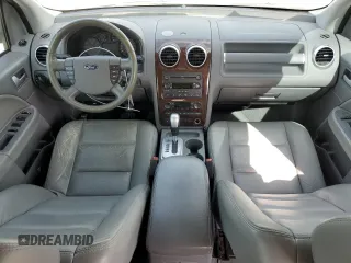 2007 Ford Freestyle SEL with VIN 1FMDK02197GA12792, listed as a Copart auction lot 41647645 with 117,323 mi miles and Salvage Title. Bid and sale history available at carsss.com. Image 8.