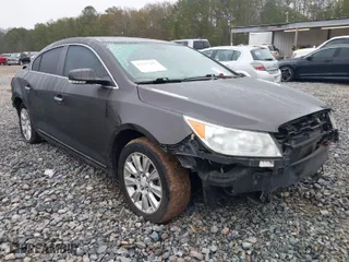 2013 Buick LaCrosse Leather with VIN 1G4GC5ERXDF310858, listed as a IAAI auction lot 41197217 with 189,518 mi miles. Bid and sale history available at carsss.com. Image 1.