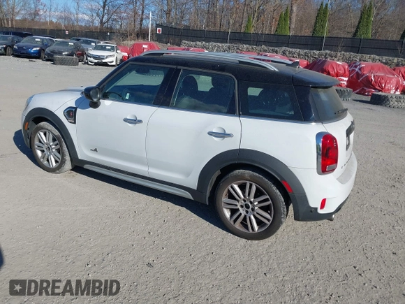 2020 MINI Countryman Cooper S with VIN WMZYX1C05L3L45883, listed as a IAAI auction lot 40690925 with 28,846 mi miles and . Bid and sale history available at DreamBid. Image 3.