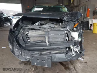 2020 Chevrolet Equinox LT with VIN 2GNAXVEX7L6129889, listed as a IAAI auction lot 41575415 with 67,683 mi miles. Bid and sale history available at carsss.com. Image 6.