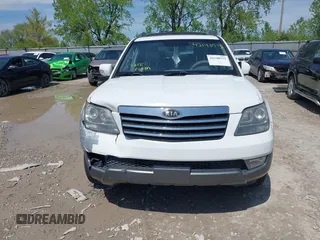 2009 Kia Borrego EX with VIN KNDJH741995016237, listed as a IAAI auction lot 42140573 with 161,269 mi miles. Bid and sale history available at carsss.com. Image 12.