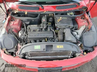 2008 MINI Convertible с VIN WMWRF33518TF68461, выставлен на аукционе Copart как лот 84168304 с пробегом 153 964 миль миль и Списание • Salvage title. История ставок и продаж доступна на DreamBid. Изображение 11.