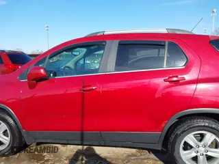 2015 Chevrolet Trax LT with VIN KL7CJLSB4FB110554, listed as a IAAI auction lot 42000016 with 125,959 mi miles. Bid and sale history available at carsss.com. Image 14.