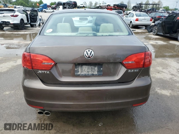 2011 Volkswagen Jetta SE с VIN 3VWBZ7AJ3BM321929, выставлен на аукционе Copart как лот 53988565 с пробегом 122 138 миль миль и Списание • Salvage title. История ставок и продаж доступна на DreamBid. Изображение 6.