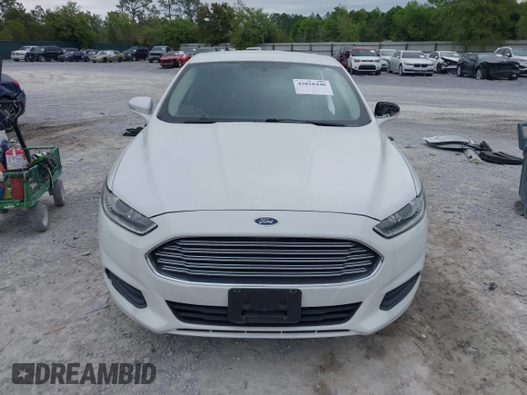 2013 Ford Fusion SE with VIN 3FA6P0HR1DR108678, listed as a IAAI auction lot 42028440 with 105,455 mi miles. Bid and sale history available at carsss.com. Image 13.