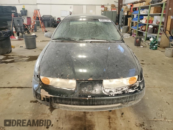2000 Saturn SL with VIN 1G8ZH5288YZ184685, listed as a Copart auction lot 43831105 with 319,384 mi miles and Clean Title. Bid and sale history available at carsss.com. Image 5.