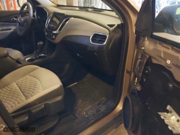 2019 Chevrolet Equinox LS with VIN 2GNAXHEV8K6282263, listed as a IAAI auction lot 41738714 with 49,551 mi miles. Bid and sale history available at carsss.com. Image 5.