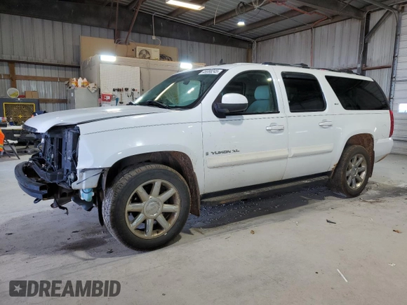 2007 GMC Yukon XL SLT with VIN 1GKFK16327J247671, listed as a Copart auction lot 48088245 with 201,157 mi miles and Salvage Title. Bid and sale history available at carsss.com. Image 1.