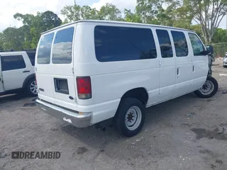 2006 Ford Econoline Passenger XL с VIN 1FBNE31L56HA16176, выставлен на аукционе IAAI как лот 41810908 с пробегом 300 850 миль миль и . История ставок и продаж доступна на DreamBid. Изображение 4.