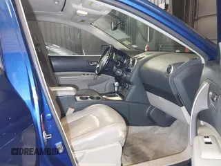 2008 Nissan Rogue SL with VIN JN8AS58V58W140411, listed as a IAAI auction lot 41823823 with 165,565 mi miles and . Bid and sale history available at DreamBid. Image 5.