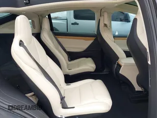 2018 Tesla Model X 75D with VIN 5YJXCBE29JF126629, listed as a IAAI auction lot 42205838 with 47,343 mi miles and . Bid and sale history available at DreamBid. Image 8.